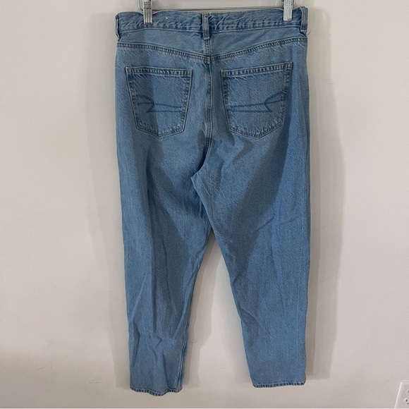 American Eagle Mom Jeans Medium Wash | Size 10 Long| - Picture 4 of 7